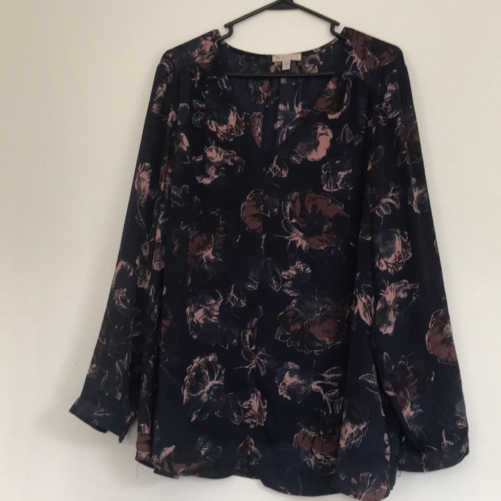 Floral top